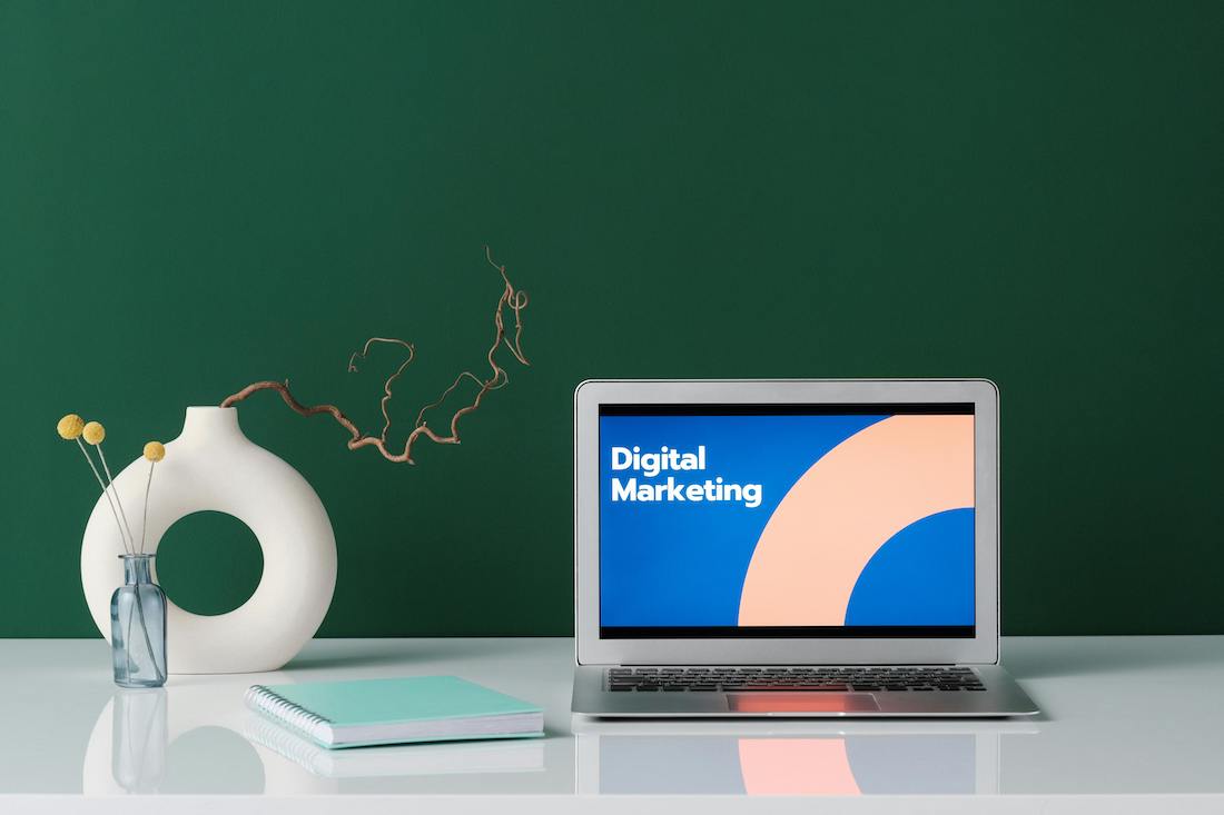 image of a laptop with the words digital marketing for entrepreneurs